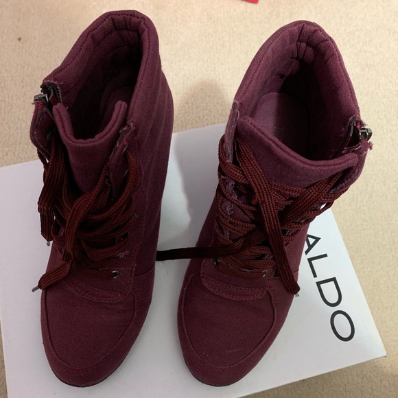 Ankle Booties ( hidden heels) - Picture 2 of 4